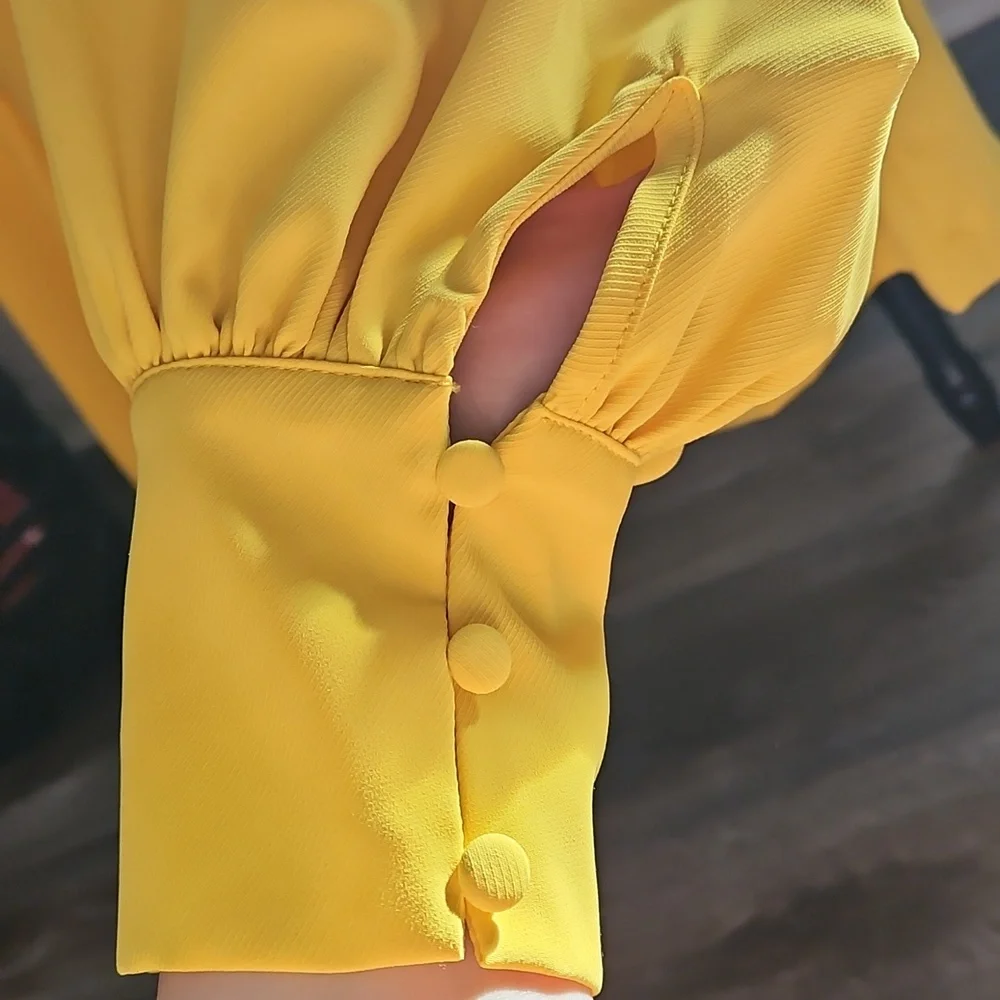 Elegant Yellow Women's Blouse - Picture 3 of 3